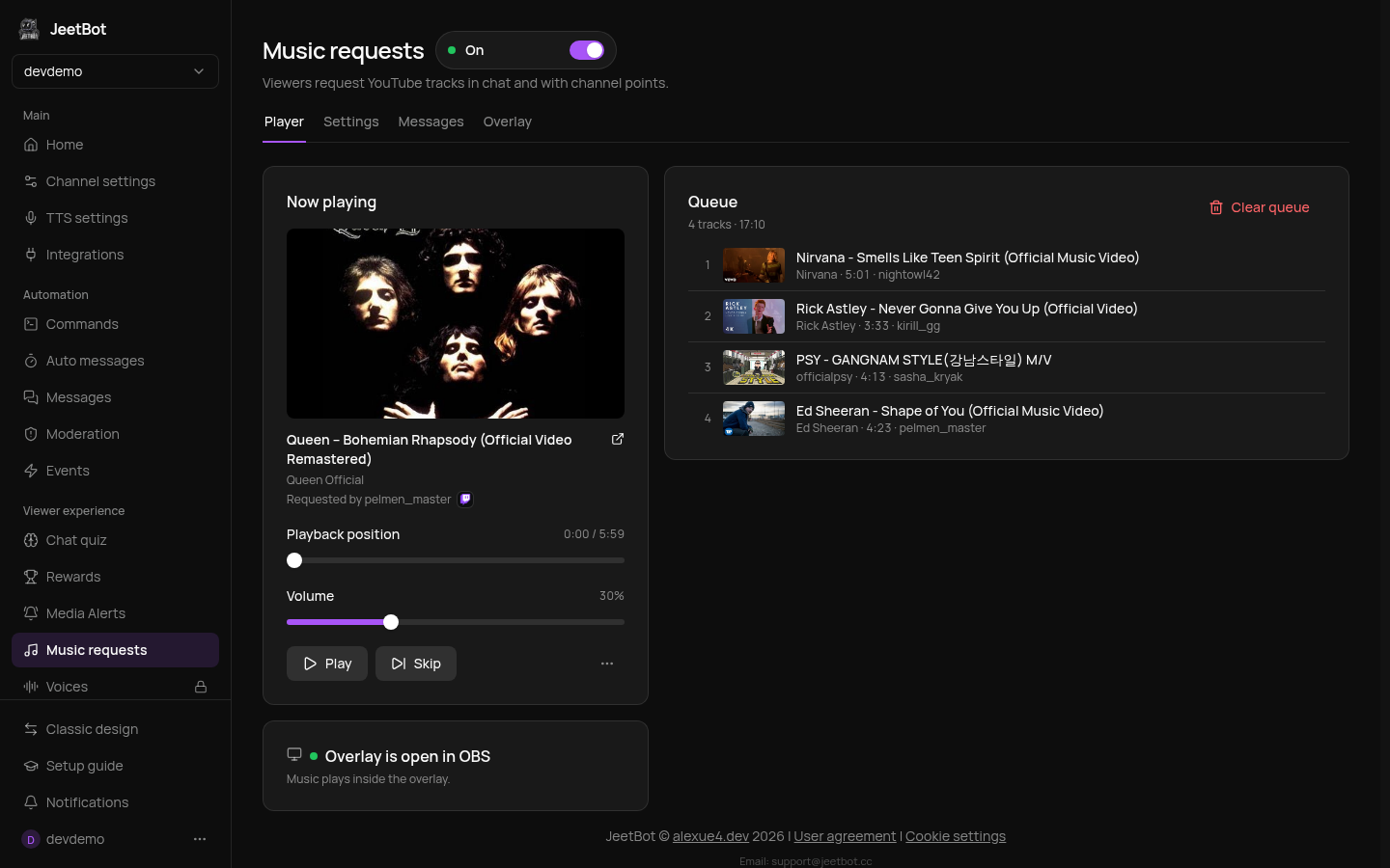 Player and queue